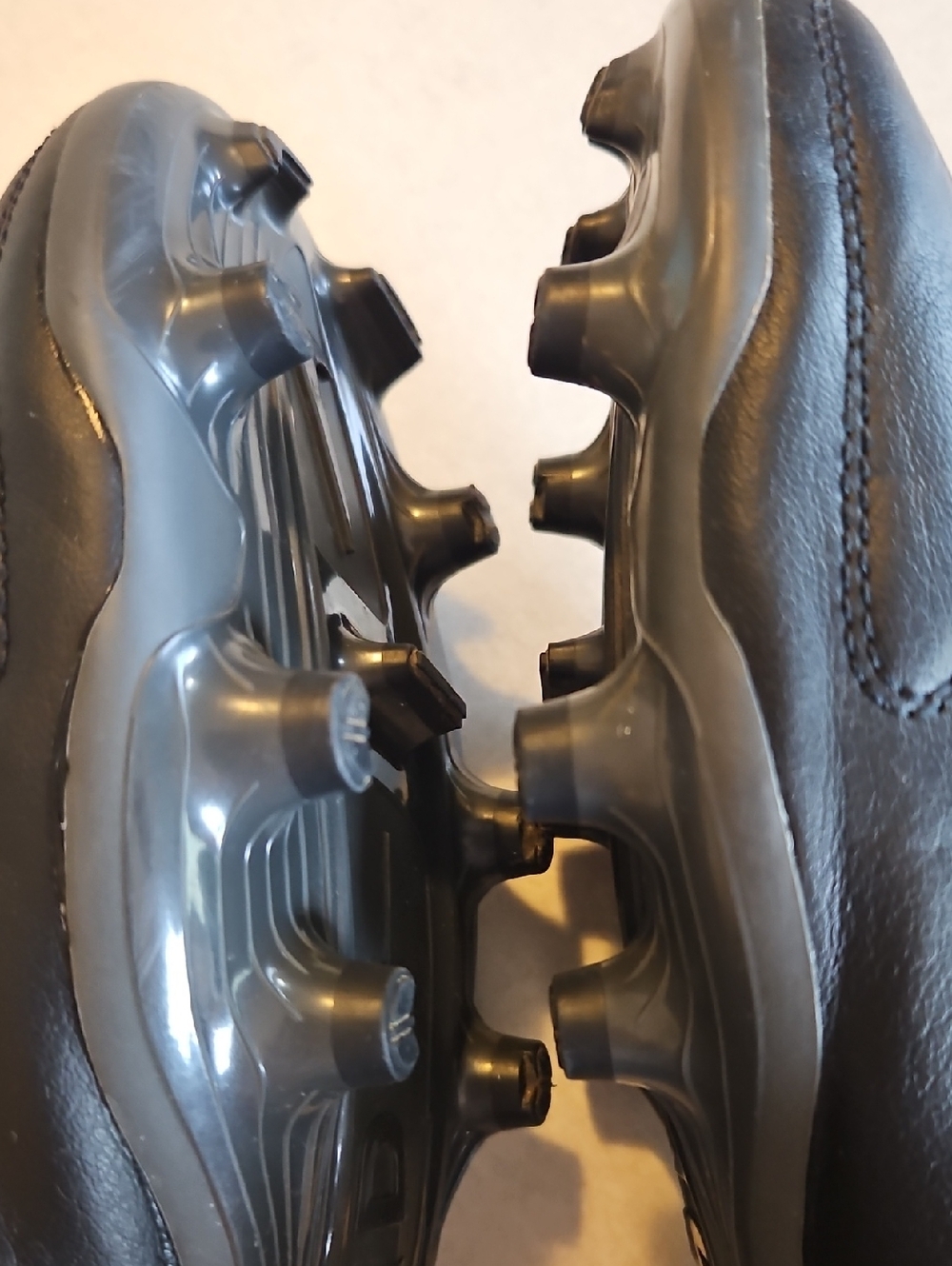 Nike Tempo Soccer Cleats - Picture 7 of 11